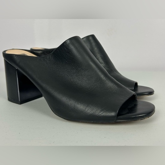 Karl Lagerfeld Paris Jensen Mule in Black Size 7.5 - Picture 2 of 12